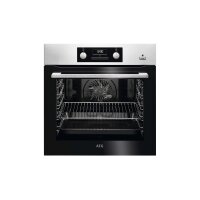 Interliving Küche Serie 3024 mit AEG-Einbaugeräten Mattschwarz & Asteiche natur – zweizeilig