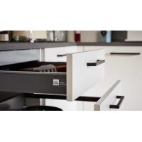 Interliving Küche Serie 3032 mit gorenje Einbaugeräten Weiß & Quarzgrau - Stellfläche ca. 395 x 245 cm