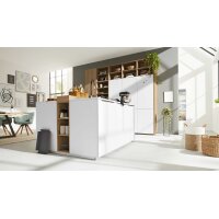 Interliving Küche Serie 3039 mit AEG Einbaugeräten Arcticweiß & Vulkaneiche – zweizeilig