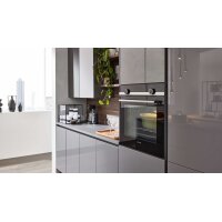 Interliving Küche Serie 3042 mit SIEMENS Einbaugeräten Quarzgrau & Eiche Graphitsilber – zweizeilig