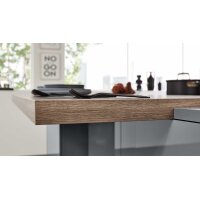 Interliving Küche Serie 3042 mit SIEMENS Einbaugeräten Quarzgrau & Eiche Graphitsilber – zweizeilig