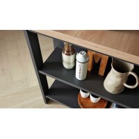 Interliving Küche Serie 3044 mit Miele Einbaugeräten Graphit & Kernbuche – zweizeilig