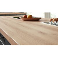 Interliving Küche Serie 3044 mit Miele Einbaugeräten Graphit & Kernbuche – zweizeilig