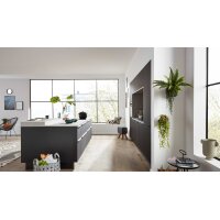 Interliving Küche Serie 3101 mit SIEMENS Einbaugeräten Schwarz & Beton – zweizeilig