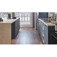 nobilia® Einbauküche Easytouch mit beko Elektrogeräten Fjordblau & Weißbeton - zweizeilig