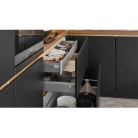 nobilia® Einbauküche Touch mit PROGRESS Elektrogeräten Schwarz & Nussbaum - Stellfläche ca. 306 x 366 cm