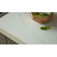 Interliving Küche Serie 3059 mit Einbaugeräten...