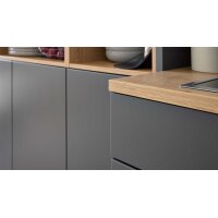 Interliving Küche Serie 3070 mit SIEMENS-Einbaugeräten Graphit & Eiche Ventura - zweizeilig