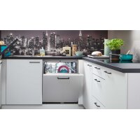 EXPRESS KÜCHEN Einbauküche Clean mit Dalbach Einbaugeräten Mattweiß & Schwarz - Stellfläche ca. 250 x 245 cm