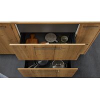 Interliving Küche Serie 3084 mit SIEMENS-Einbaugeräten Mattweiß & Eiche Ventura - zweizeilig