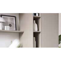 Interliving Küche Serie 3079 mit AEG Einbaugeräten Weiß & Lava - dreizeilig