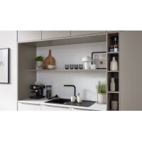 Interliving Küche Serie 3079 mit AEG Einbaugeräten Weiß & Lava - dreizeilig