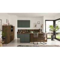 Interliving Küche Serie 3113 mit AEG Einbaugeräten Black Green & Walnuss Havanna - dreizeilig
