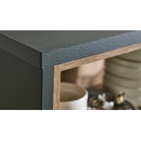 Interliving Küche Serie 3103 mit AEG Einbaugeräten Mattschwarz & Vulkaneiche - dreizeilig