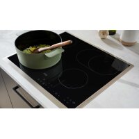 Interliving Küche Serie 3088 mit AEG-Einbaugeräten Graphit – zweizeilig