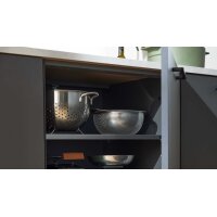 Interliving Küche Serie 3088 mit AEG-Einbaugeräten Graphit – zweizeilig