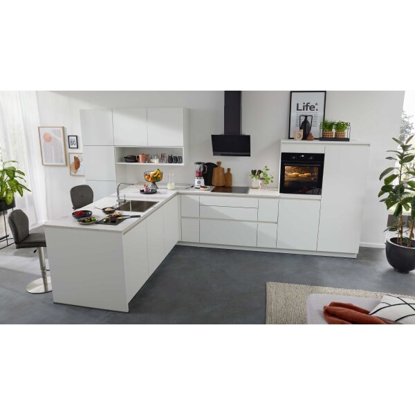 Interliving Küche Serie 3089 mit AEG-Einbaugeräten Weiß – Stellfläche ca. 220 x 480 cm