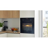 Interliving Küche Serie 3092 mit SIEMENS Einbaugeräten Sahara & Goldeiche - Stellfläche ca. 430 x 187 cm