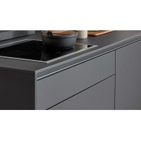 Interliving Küche Serie 3091 mit SIEMENS Einbaugeräten Schwarz - zweizeilig