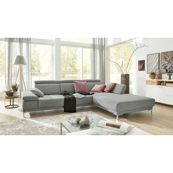 Interliving Sofa Serie 4251 – Funktions-Ecksofa platinfarbener Bezug Active Line Vaneo 07 & silberfarbene Metallfüße – Stellfläche ca. 300 x 225 cm