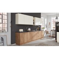 Interliving Küche Serie 3014 mit AEG...