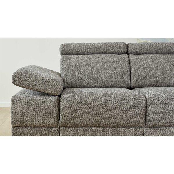 Interliving Sofa Serie 4252 – klappbare Armlehne manuelle Funktion