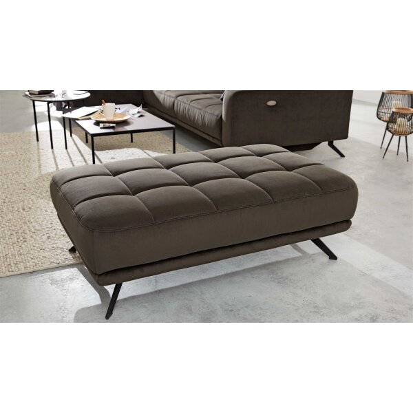 Interliving Sofa Serie 4303 – XXL-Hocker olivfarbene Wirkware Salsa - ca. 126 x 76 cm