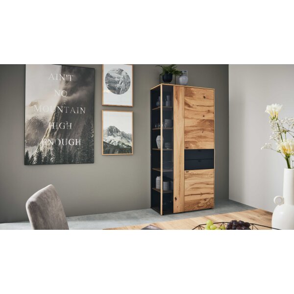 Interliving Esszimmer Serie 5604 - Vitrine Anthrazit & Eiche rustico - drei Türen, zwei Schubladen