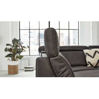 Interliving Sofa Serie 4252 – Kopfteilverstellung manuelle Funktion