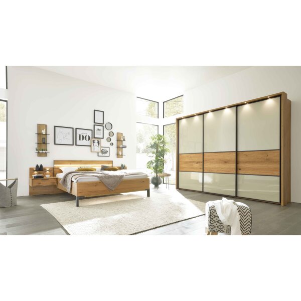 Interliving Schlafzimmer Serie 1027 – Komplettzimmer Eiche bianco & Champagner - vierteilig