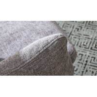 Interliving Esszimmer Serie 5504 - Armlehnstuhl grauer Bezug Concrete DCT 99 & schwarzer Drehfuß S 349