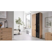 Interliving Wohnzimmer Serie 2024 - Vitrine Eiche &...