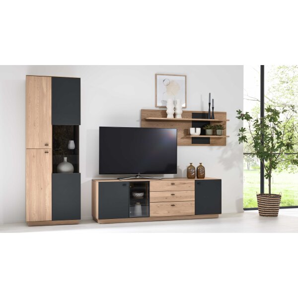 Interliving Wohnzimmer Serie 2025 - Wohnwand Wildeiche, Anthrazit & Kork - dreiteilig, Breite ca. 325 cm