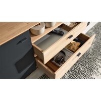Interliving Wohnzimmer Serie 2025 - Wohnwand Wildeiche, Anthrazit & Kork - vierteilig, Breite ca. 325 cm
