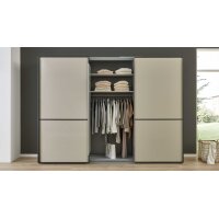 Interliving Kleiderschrank Serie 1205 – Schwebetürenschrank Champagner & Schiefer – drei Türen, Breite ca. 300 cm
