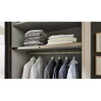 Interliving Kleiderschrank Serie 1205 – Schwebetürenschrank Champagner & Schiefer – drei Türen, Breite ca. 300 cm