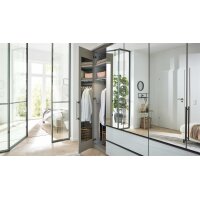 Interliving Kleiderschrank Serie 1205 – Falttürenschrank Weiß & Kieselgrau – sechs Türen, vier Schubladen, Breite ca. 300 cm