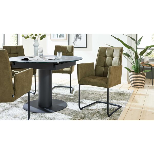 Interliving Esszimmer Serie 5104 – Armlehn-Schwingstuhl farngrüne Mikrofaser Fern & Mattschwarz