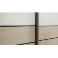 Interliving Schlafzimmer Serie 1032 – Schwebetürenschrank Kieselgrau & Weiß - drei Türen, Breite ca. 300 cm