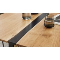 Interliving Esszimmer Serie 5605 – Esstisch Charakter-Eiche & Schwarz - ca. 220 x 100 cm