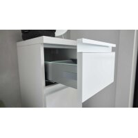 Interliving Bad Serie 3702 - Highboard 7793 mit Ablageboden Edelweiß - eine Schublade, eine Tür, Breite ca. 30 cm