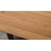 Interliving Esszimmer Serie 5121 – Esstisch Charakter-Eiche & schwarzes Metall – ca. 200 x 100 cm