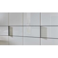 Interliving Schlafzimmer Serie 1033 – Kleiderschrank weißes Glas & Holz – sechs Türen, Breite ca. 300 cm