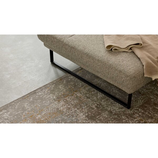Interliving Sofa Serie 4460 - Kufengestell mattschwarzes Metall