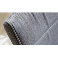 Interliving Esszimmer Serie 5122 – Armlehnstuhl onyxfarbene Mikrofaser & mattschwarzes Metall