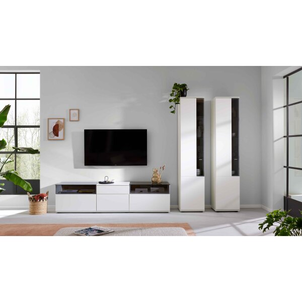 Interliving Wohnzimmer Serie 2031 - Wohnwand Tonweiß & graues Glas - Länge ca. 330 cm