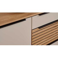 Interliving Wohnzimmer Serie 2032 - Sideboard Sandbeige & Risseiche - zwei Türen, drei Schubladen, Länge ca. 150 cm