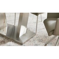 Interliving Esszimmer Serie 5122 – Essgruppe mit sechs Stühlen schwarzes Glas, fangofarbenes Kunstleder & Edelstahl