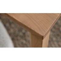 Interliving Esszimmer Serie 5102 – Tischgruppe im Skandi-Style Charakter-Eiche & leinenfarbener Jacquard Lodge L07 - fünfteilig