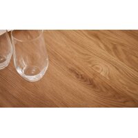 Interliving Esszimmer Serie 5102 – Tischgruppe im Skandi-Style Charakter-Eiche & leinenfarbener Jacquard Lodge L07 - fünfteilig